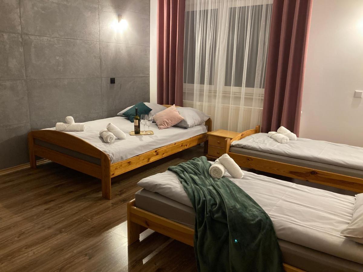 Agroturystyka U Podnoza Gory Cergowej Dukla Exterior photo